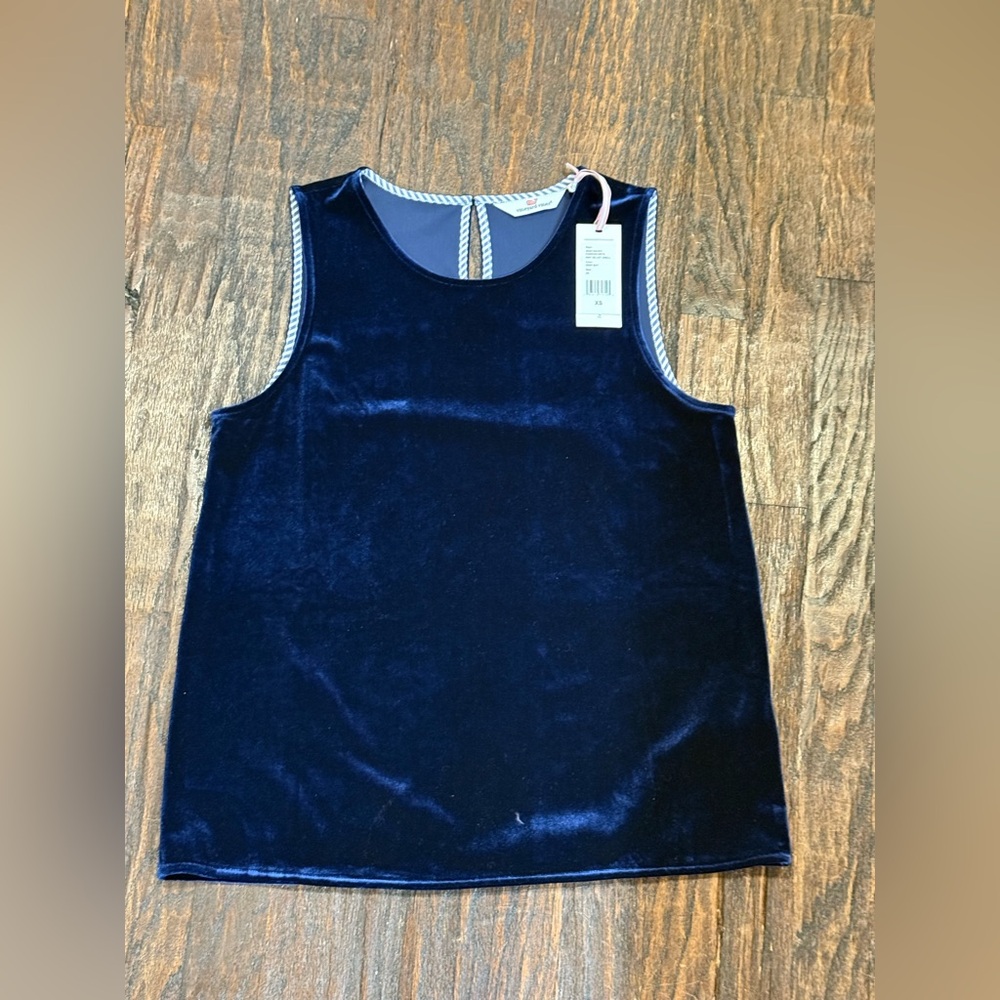 Vineyard Vines Deep Bay Velvet Shell